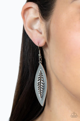 E285 Leather Lagoon - Silver
